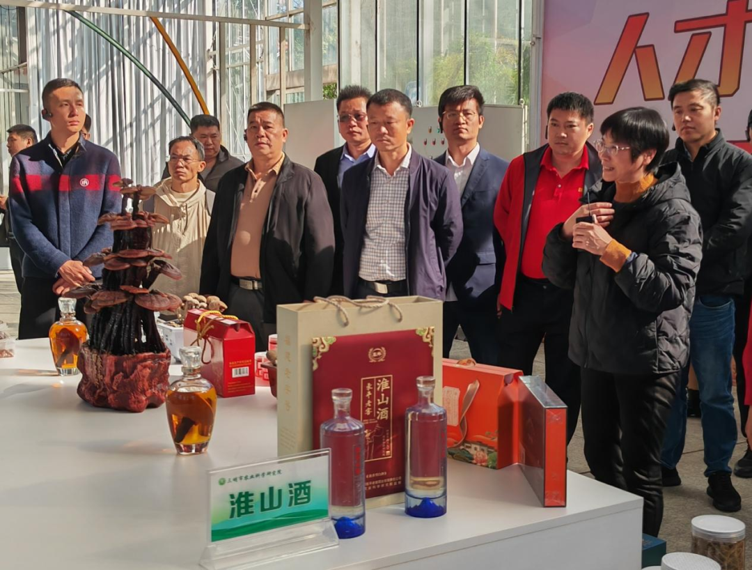 厦明科技特派员成果对接活动在我院开展现场教学