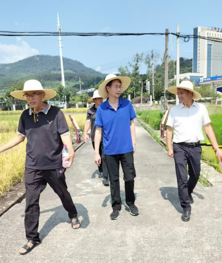 国家杰青、福建农林大学农学院院长唐定中教授一行来我院考察调研